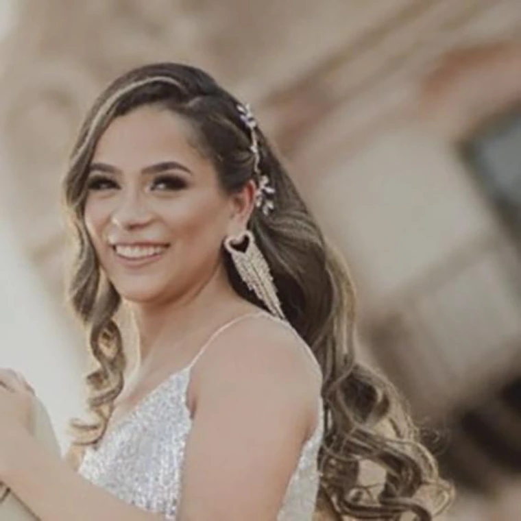 gisela cardenas headshot